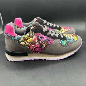 NEW Inkkas Women’s Chanterelle Vegan Jogger Sneakers Shoes Size 6 Mushrooms